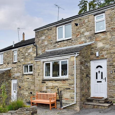 Watersedge Villa Hawes Bagian luar foto